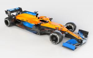 McLaren MCL35
